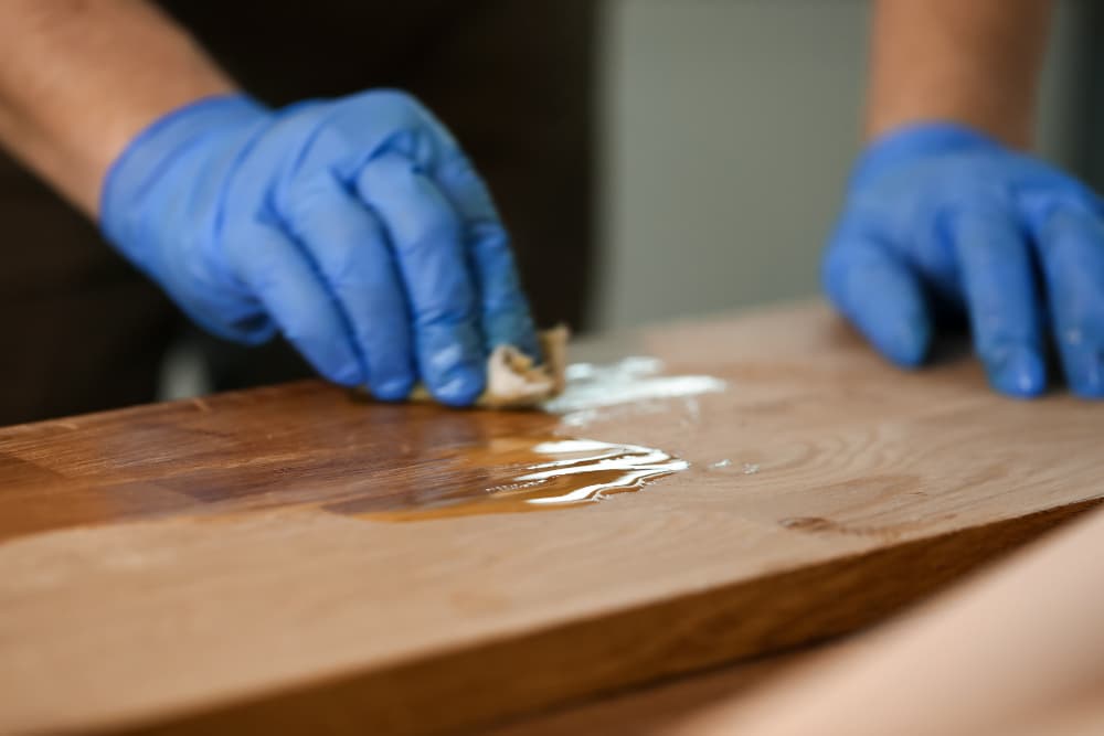 Saiba qual a melhor cola para madeira disponível no mercado